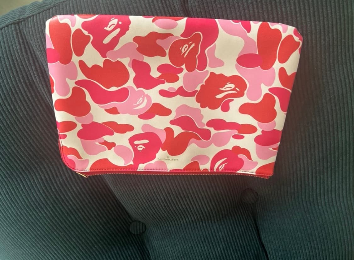 베이프 차우치 상품이미지1