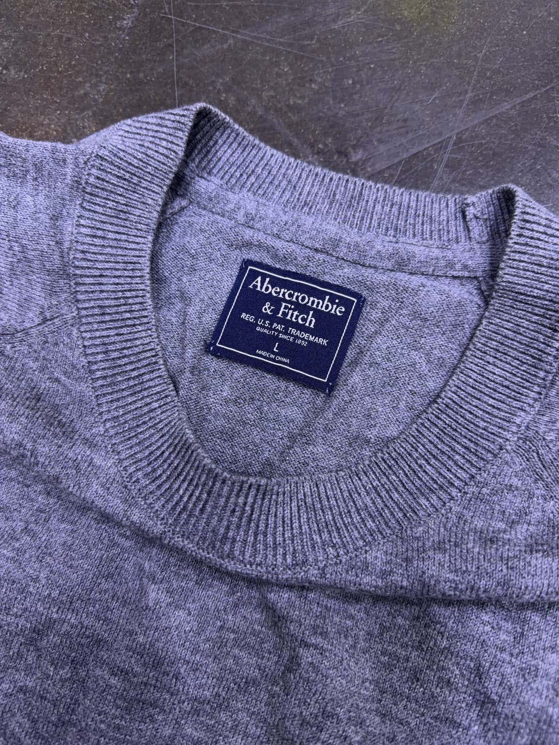아베크롬비 코튼 블렌디드 니트 스웨터 그레이 M 상품이미지4