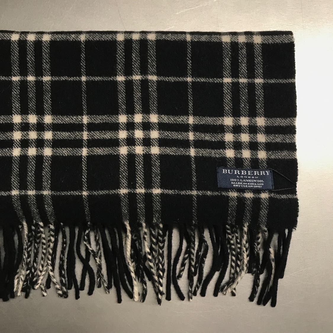 버버리 정품 램스울 머플러 블랙 상품이미지3