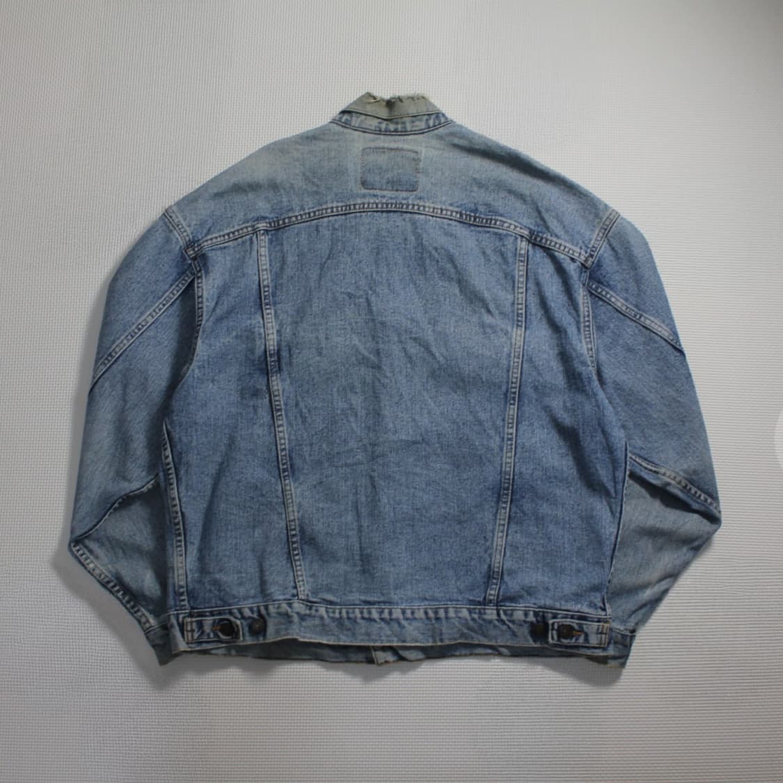 90's Levi’s 리바이스 라이트워시 데님 자켓(USA) L039 상품이미지3