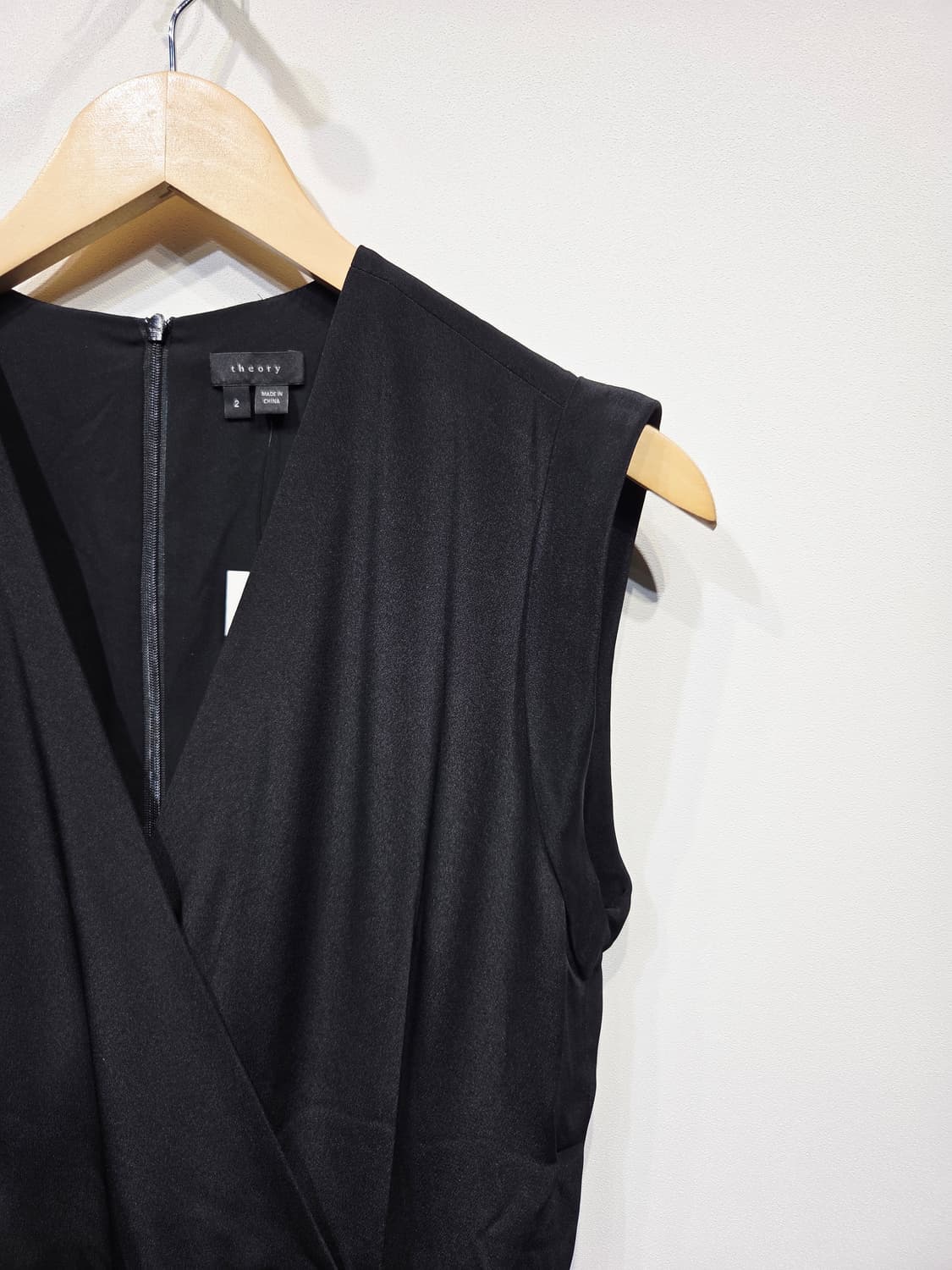 띠어리. 여자 블랙 랩 스타일 점프수트_호칭2 상품이미지3