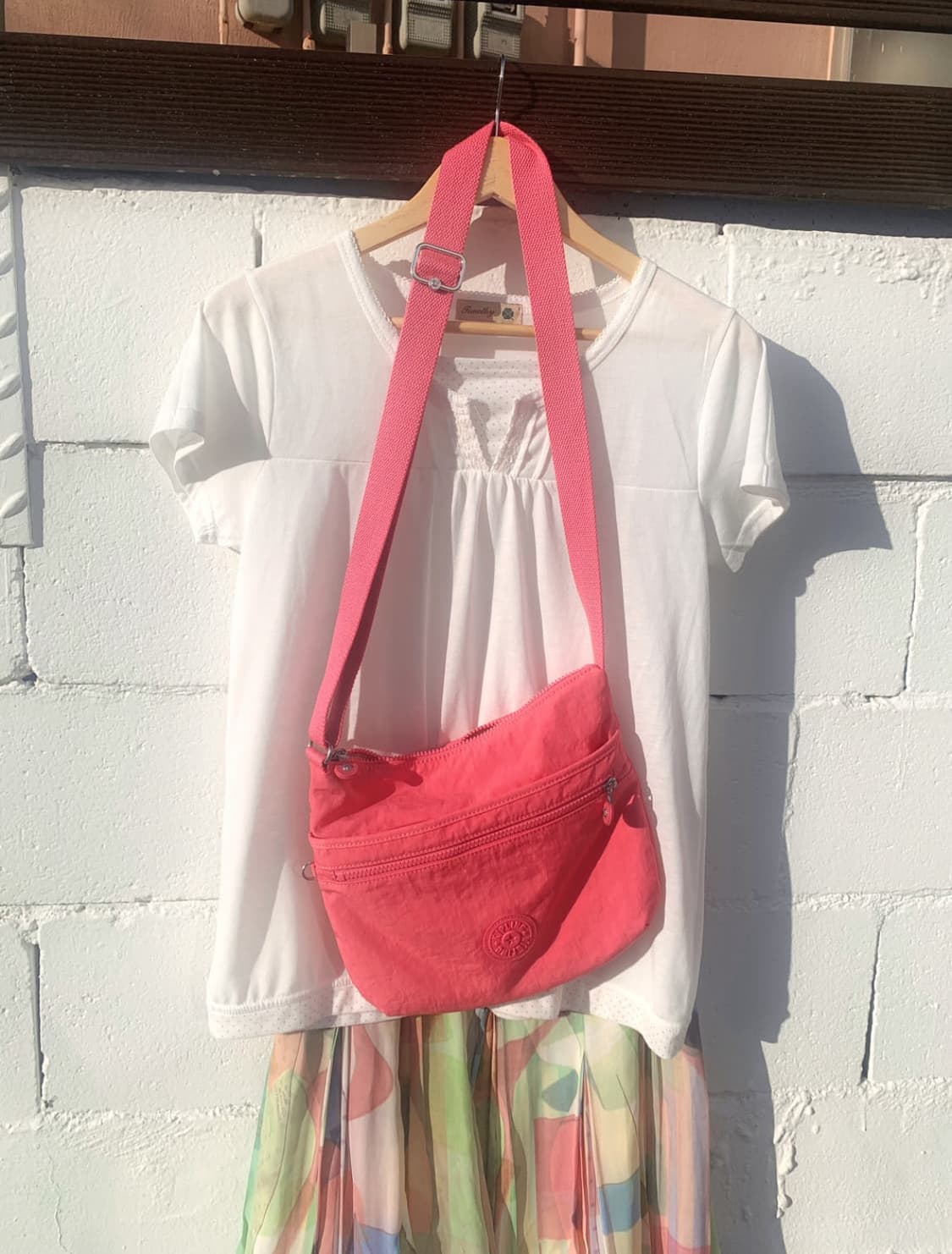 키플링 핑크 크로스백 상품이미지2