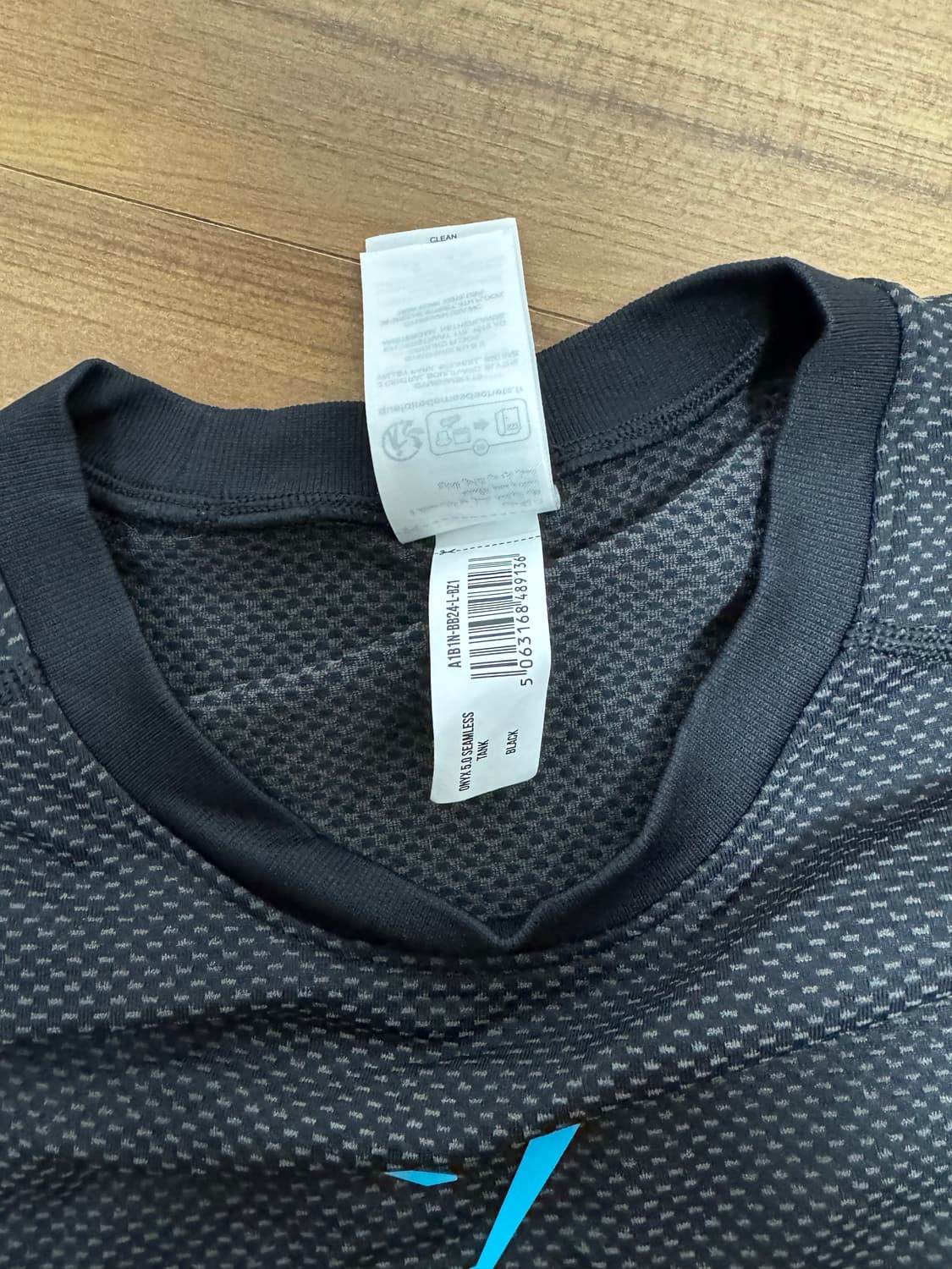 짐샤크 오닉스V5 블랙/그레이 탱크L사이즈 판매합니다! 상품이미지3