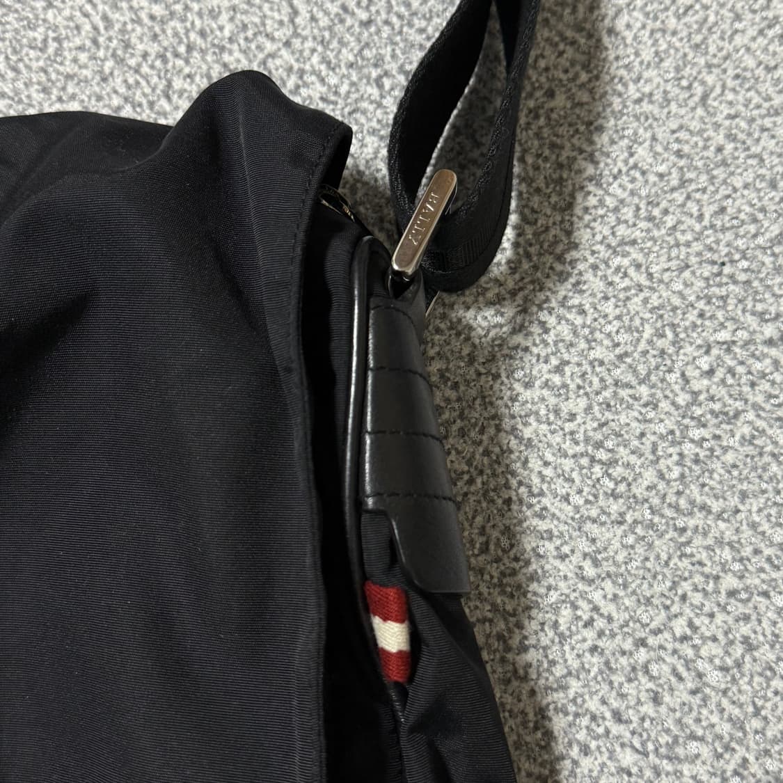 [정품] BALLY 발리 크로스백 상품이미지5