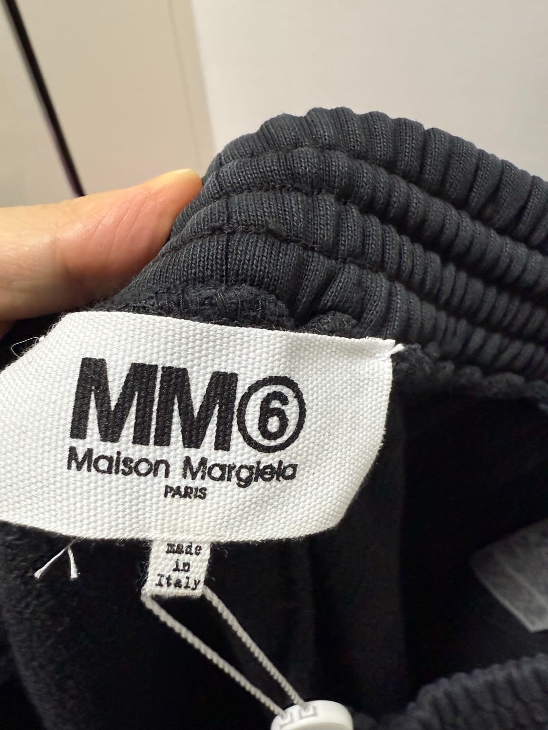 MM6 스웻팬츠 XS사이즈 블랙 새상품 상품이미지5