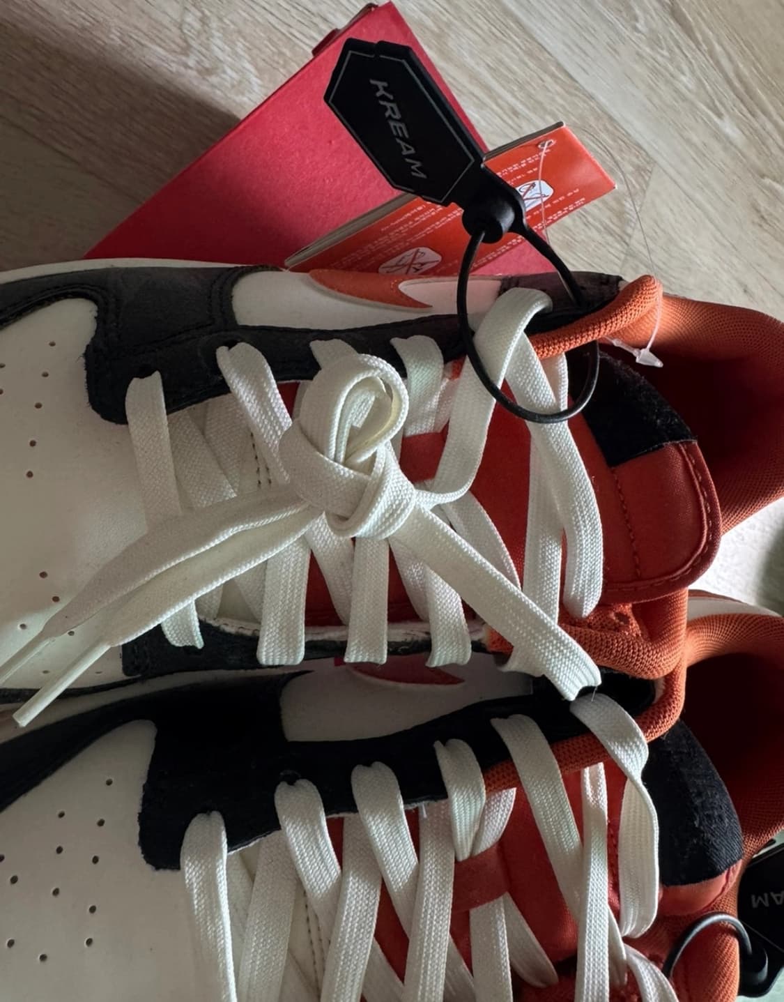 나이키 덩크로우 할로윈 275 크림택 새제품 상품이미지2