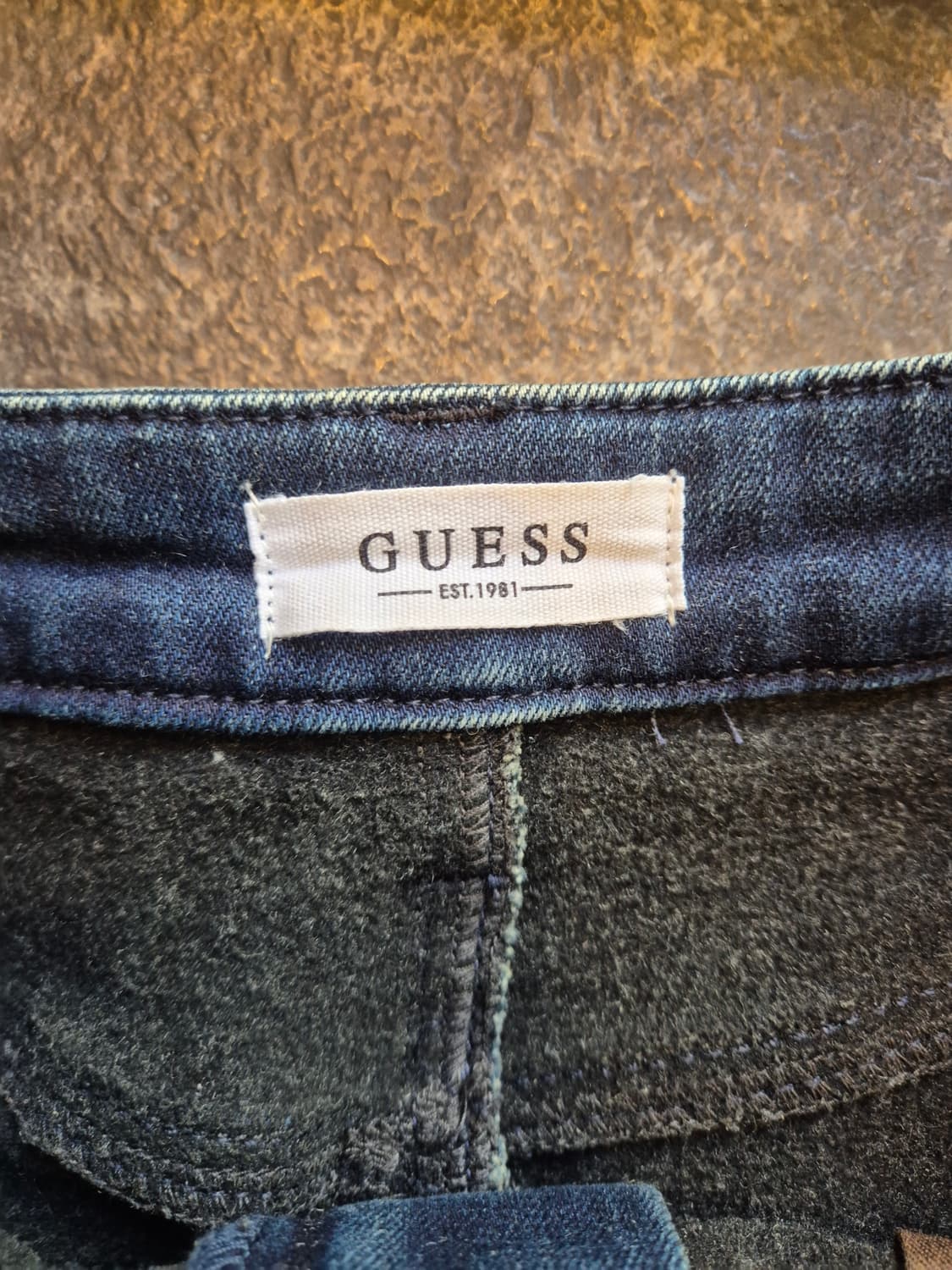 게스 여성 와이드핏 기모 데님 팬츠 29 상품이미지4