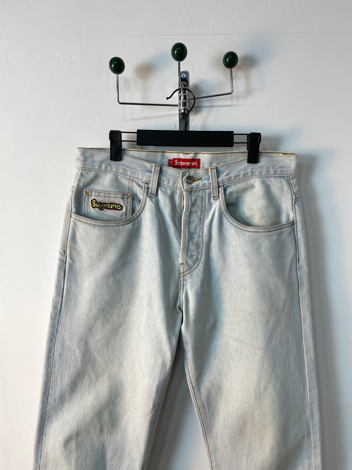 슈프림 자수 로고 데님 팬츠  상품이미지3