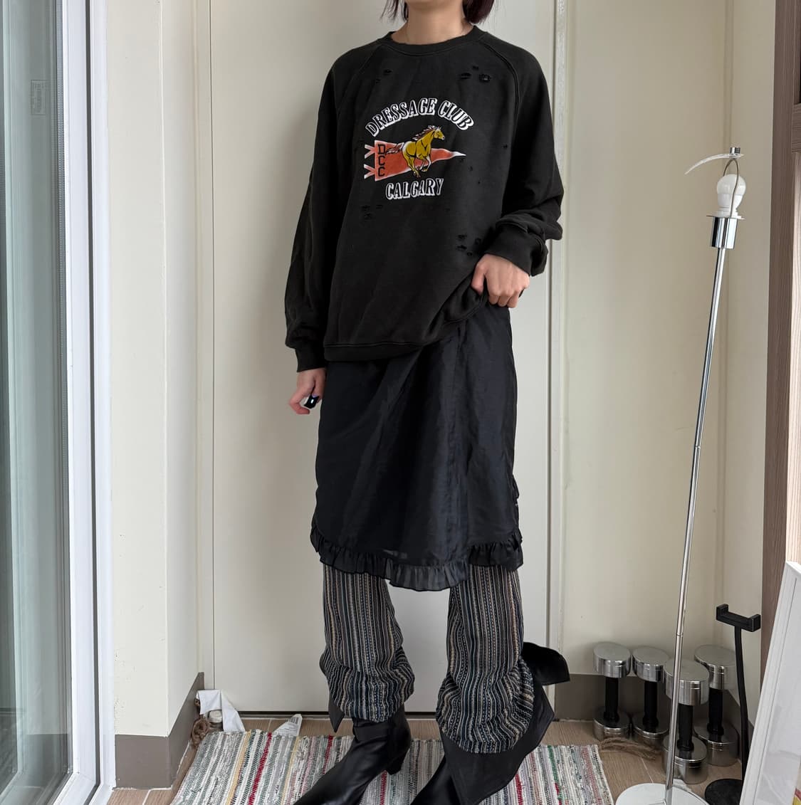 프릭스스토어 데미지 맨투맨 상품이미지4