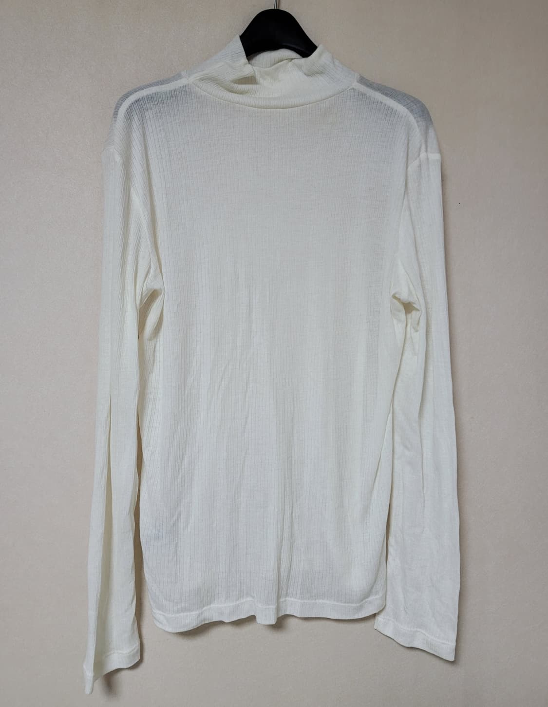 긴팔 목폴라티 터틀넥 화이트 100 상품이미지2