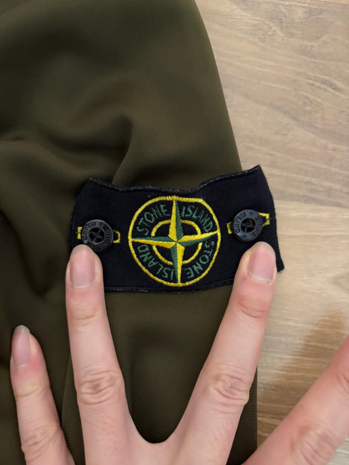 스톤아일랜드 소프트쉘 L 상품이미지2