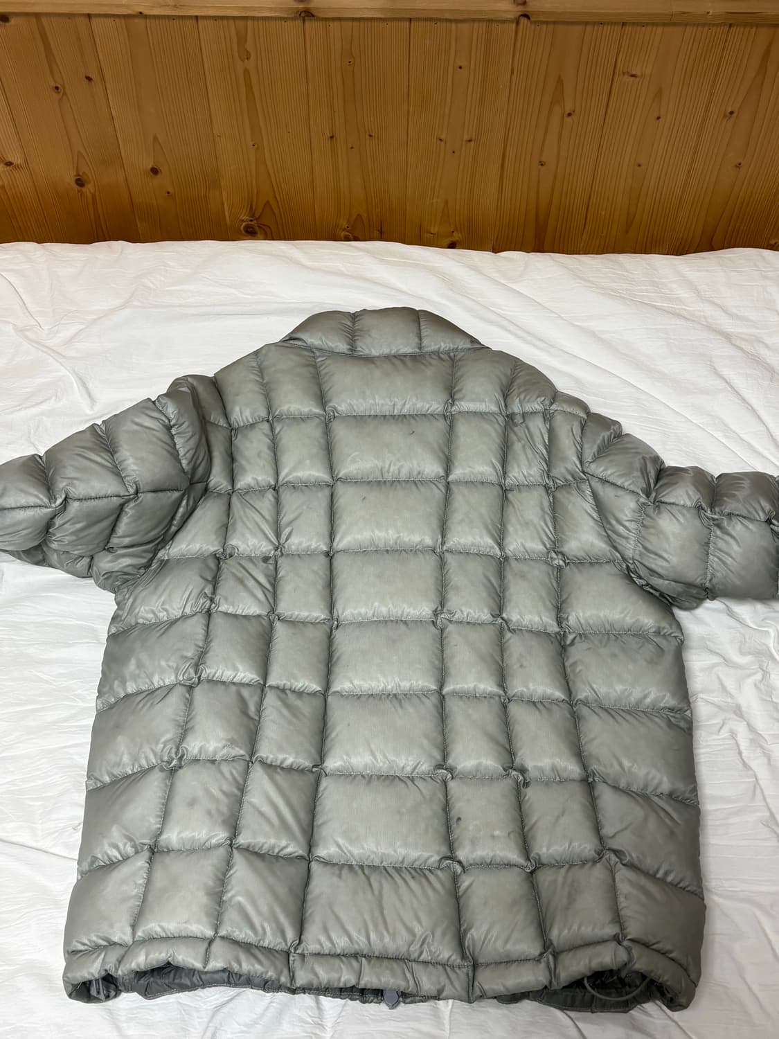 999휴머니티 모듈러 라이트 그레이 경랑패딩 1사이즈 상품이미지4