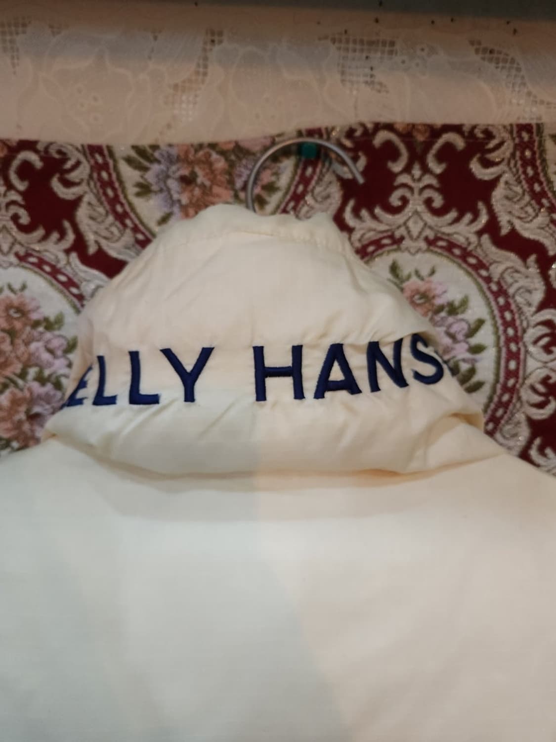 헬리한센 HH 자수로고 양면 오리털 패딩점퍼
hellyhansen 상품이미지6