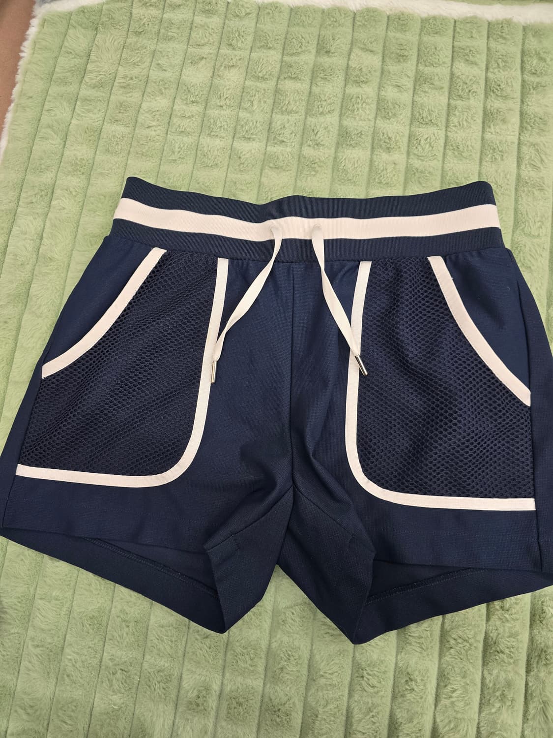 와이드앵글 니트반바지 상품이미지1