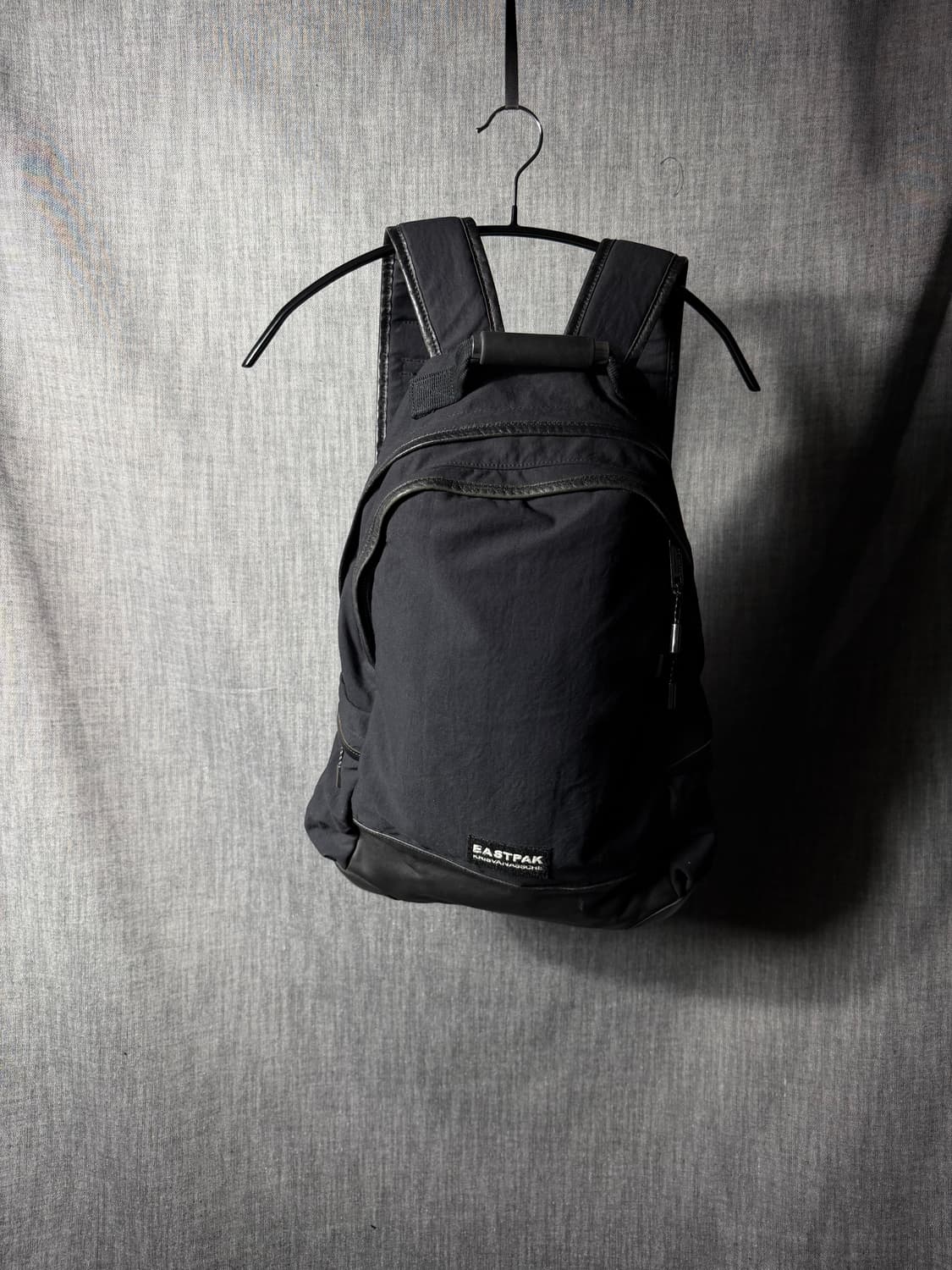 크리스 반아쉐 이스트팩 백팩 상품이미지1