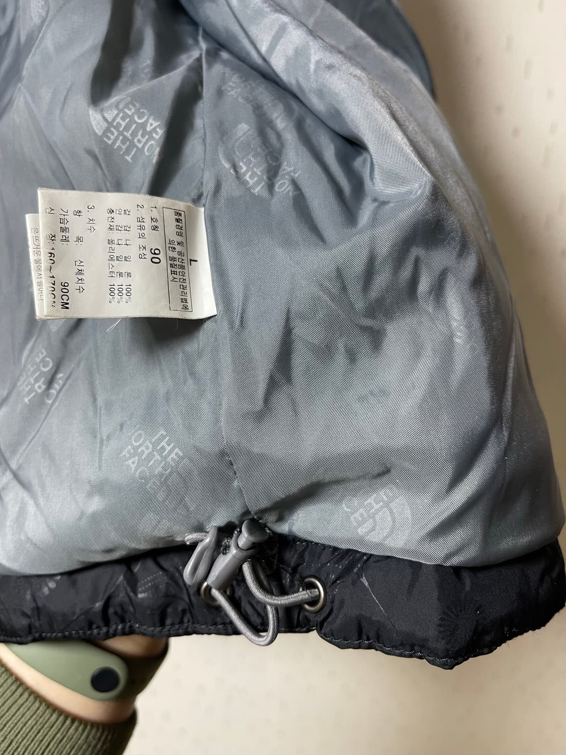 노스페이스 정품 여성용 내피용 패딩자켓 페이즐리패턴 90 상품이미지7