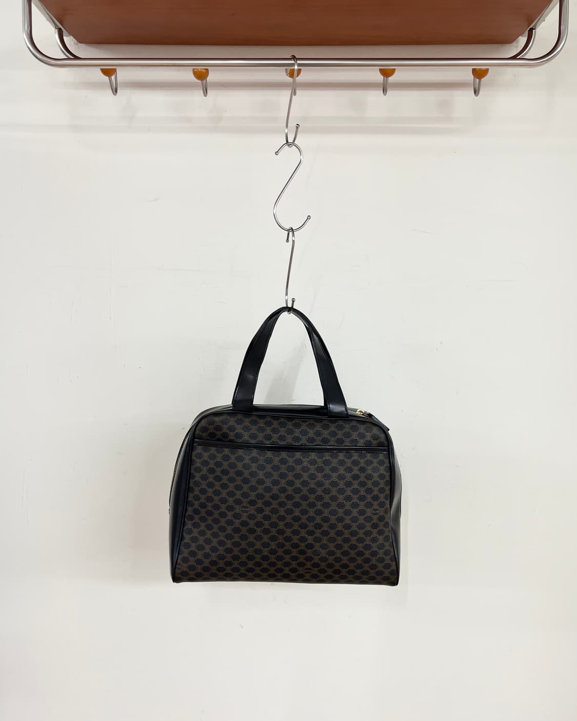 셀린느 블랙 마카담 패턴 핸드백 상품이미지4