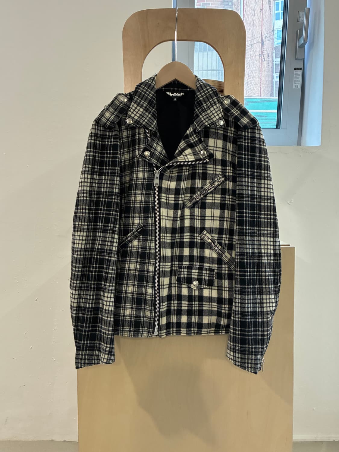 꼼데가르송 블랙 라이더 자켓 상품이미지1