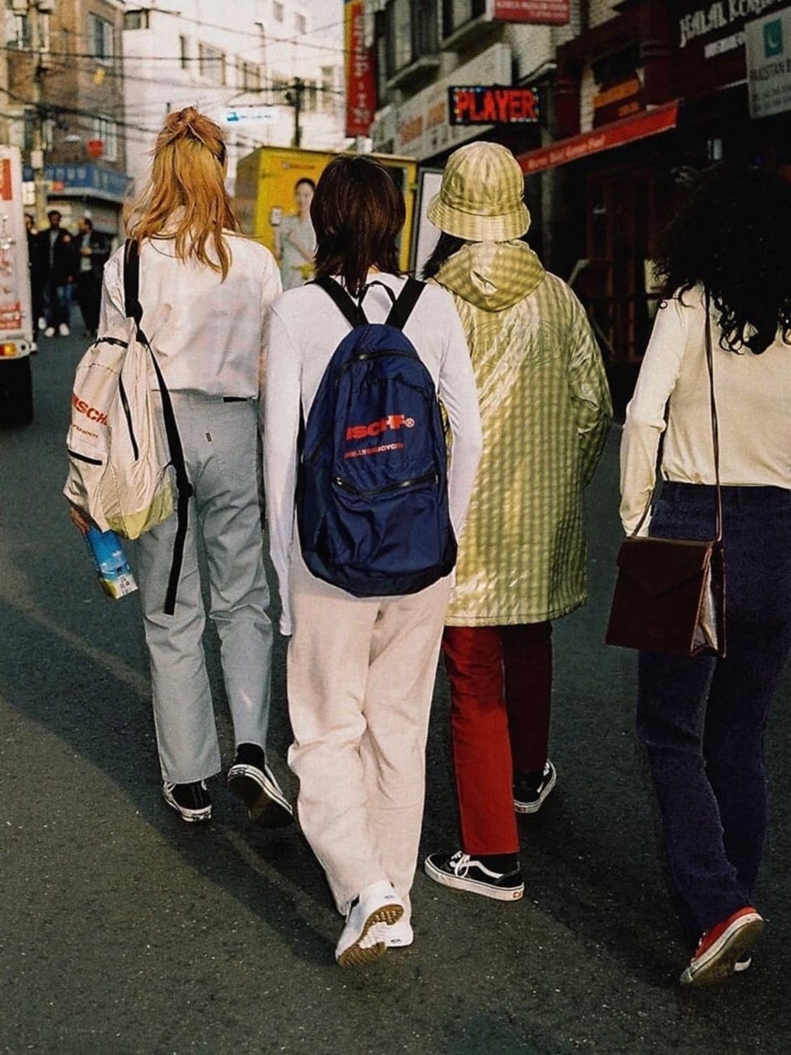 미스치프 패커블 나일론 백팩 네이비 상품이미지1