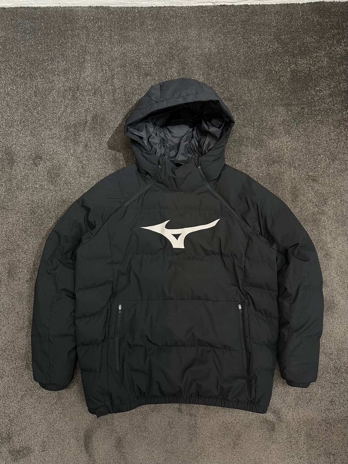 미즈노 블랙 후드 패딩 XL(105) 상품이미지1