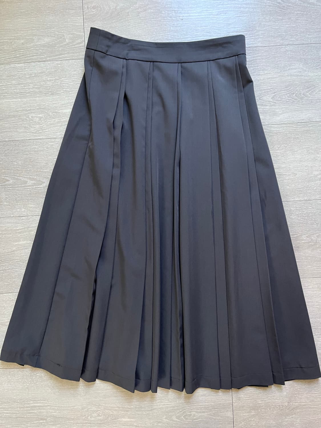 isnee 다크 그레이 플리츠 스커트 L 상품이미지5