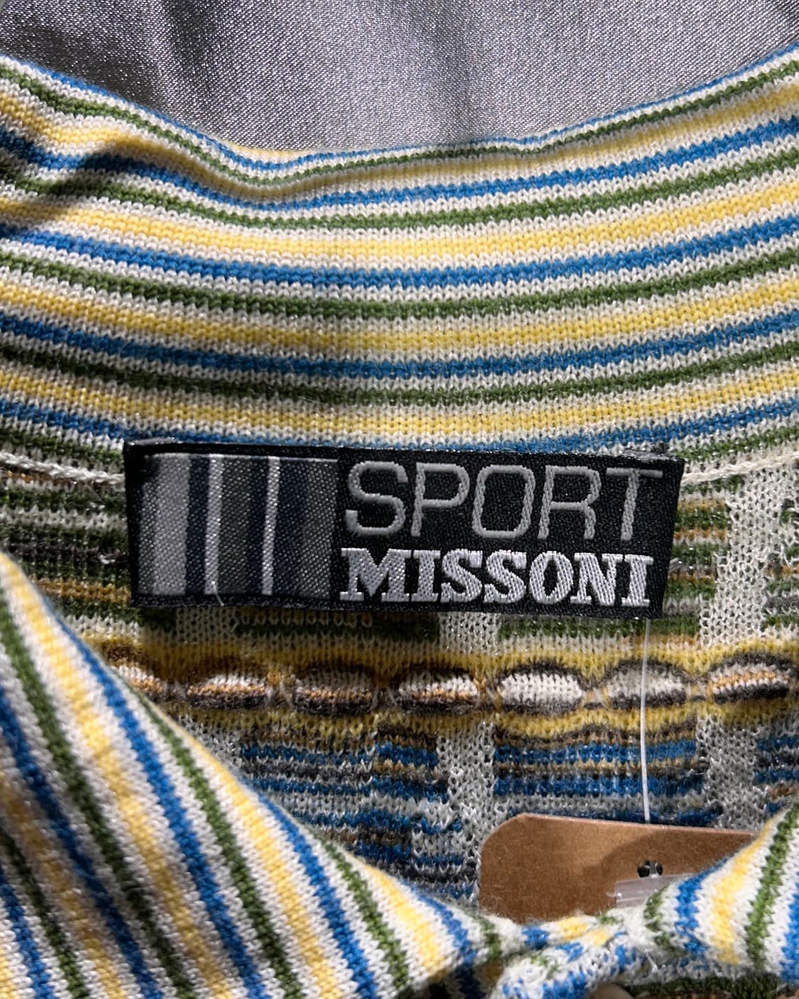 L 미쏘니 스포츠 옐로우 스트라이프 카라 니트 상품이미지5