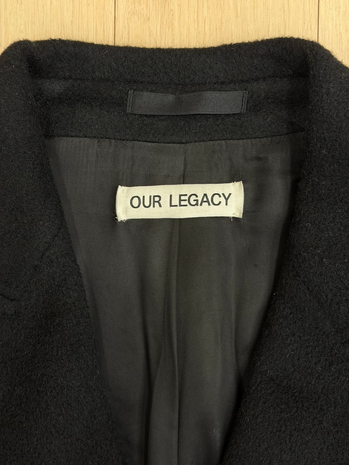 아워레가시 헤어리 울 웨일 코트 블랙 46사이즈 상품이미지6