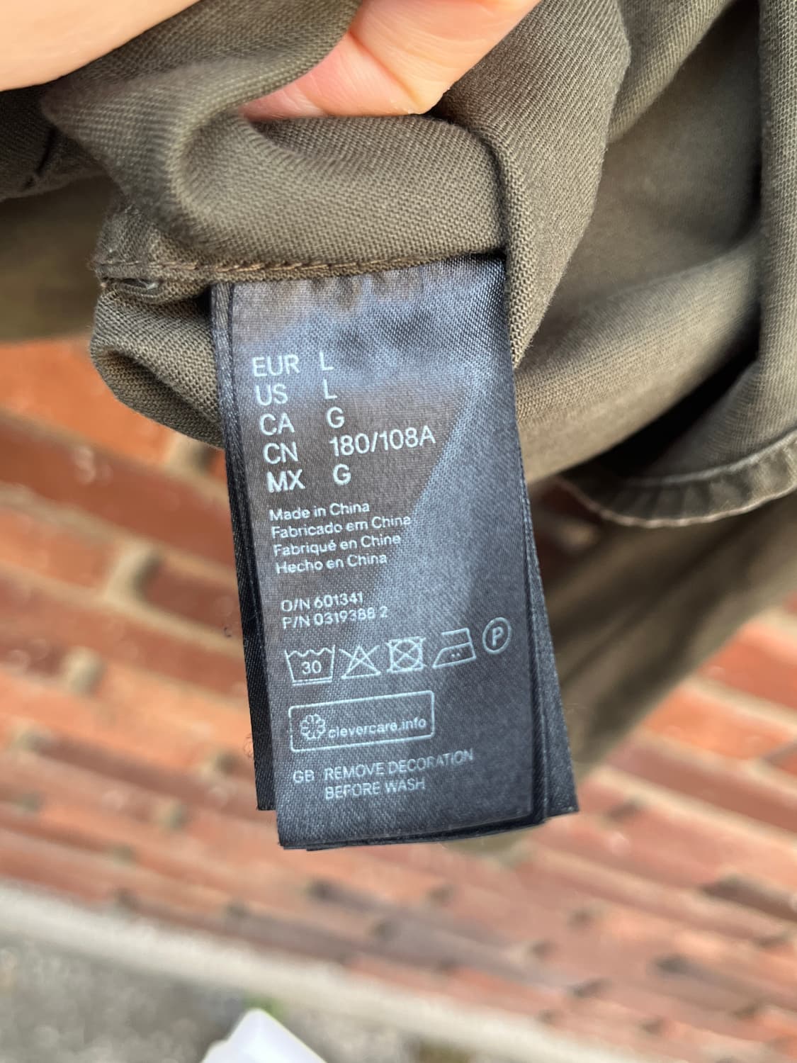 발망 x h&m 밀리터리 셔츠 상품이미지9