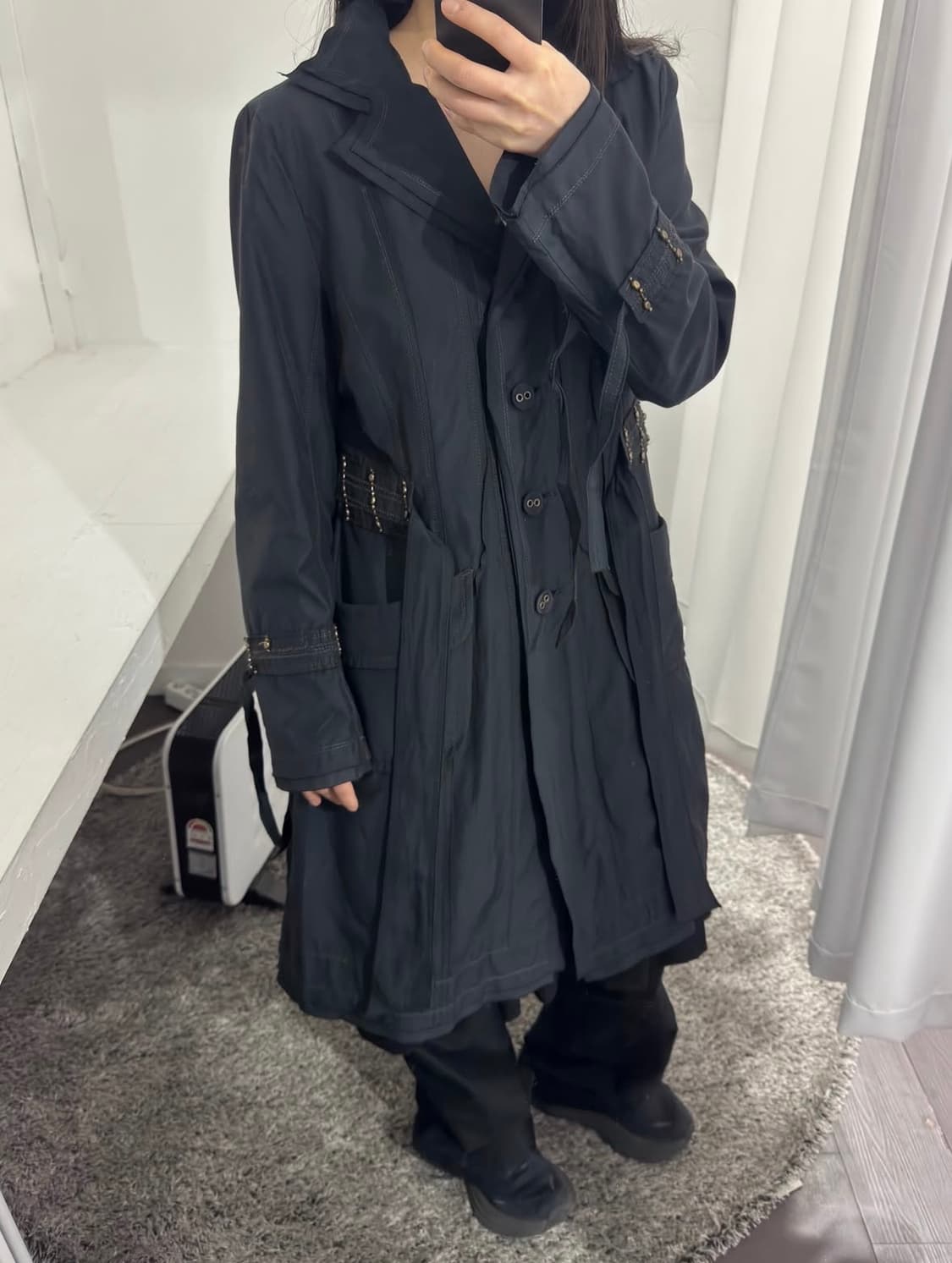 Ivisuto stud detail coat 상품이미지4