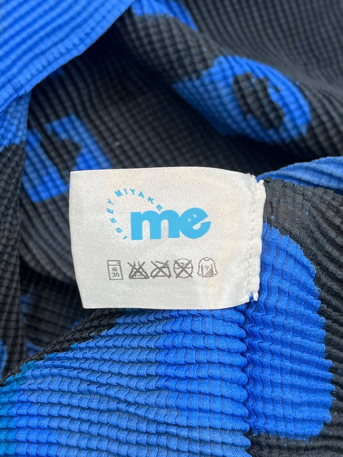 미 이세이 미야케 처치 프린티드 플리츠 탑 상품이미지5