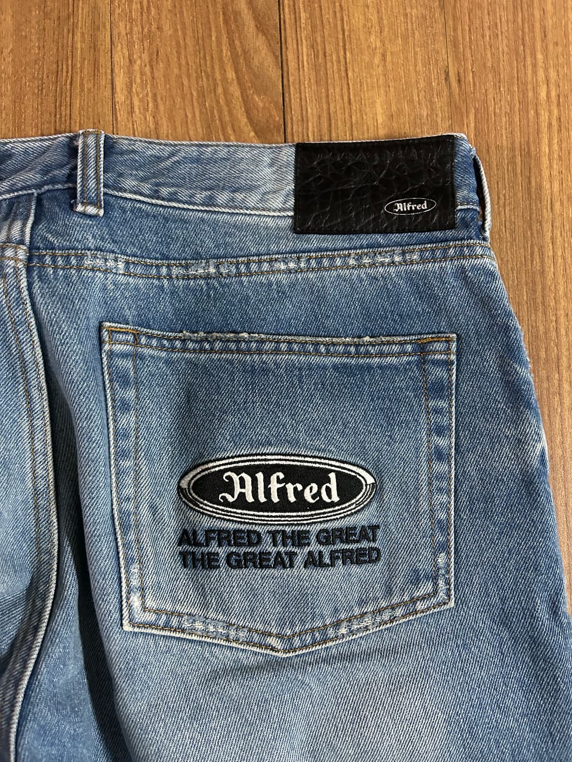헤리티지플로스 알프레드 빈티지 디스트로이드 데님 팬츠 상품이미지1