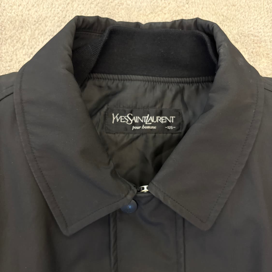 생로랑 블랙 사파리 자켓 상품이미지3