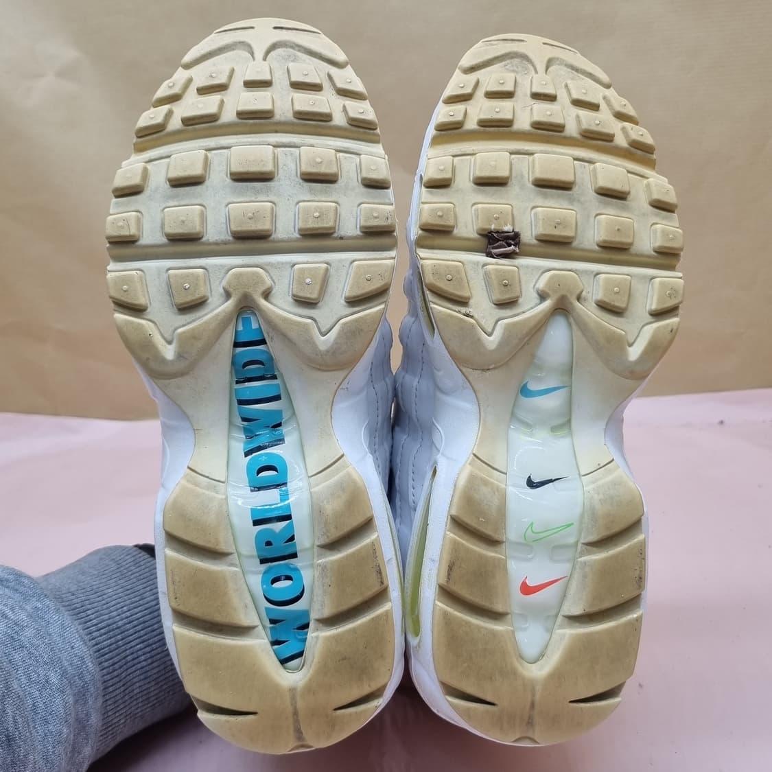 나이키 에어맥스 95 SE 운동화225 상품이미지3