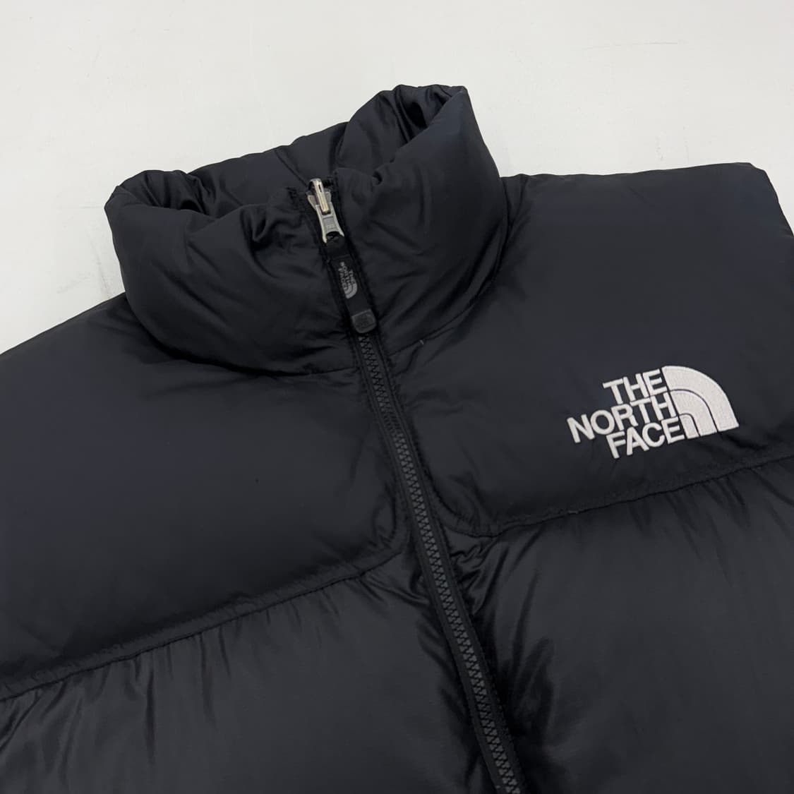 노스페이스 700 XL 눕시 조끼패딩 블랙 상품이미지3