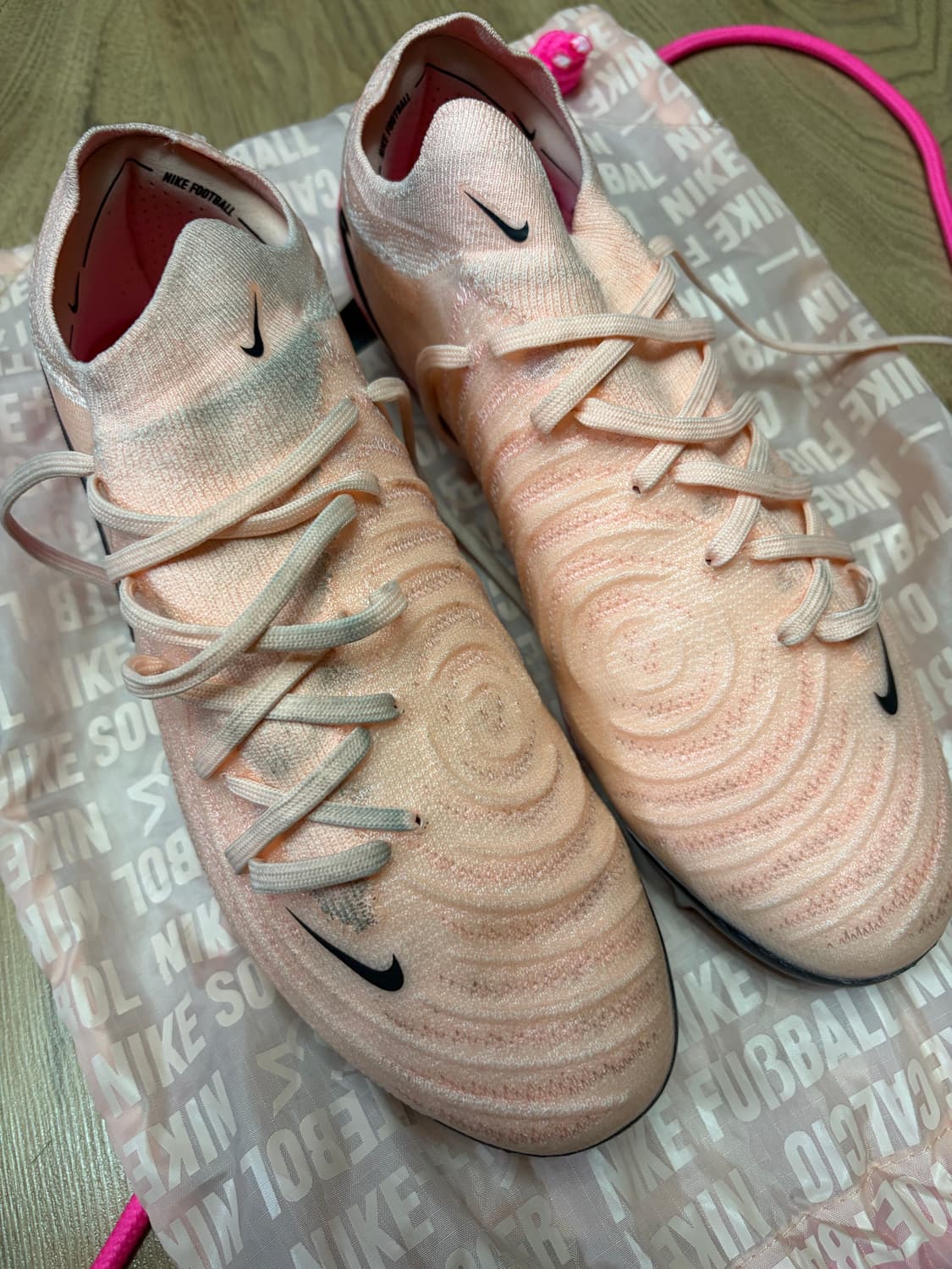 나이키 팬텀 GX2 엘리트 핑크 축구화 265mm 상품이미지1