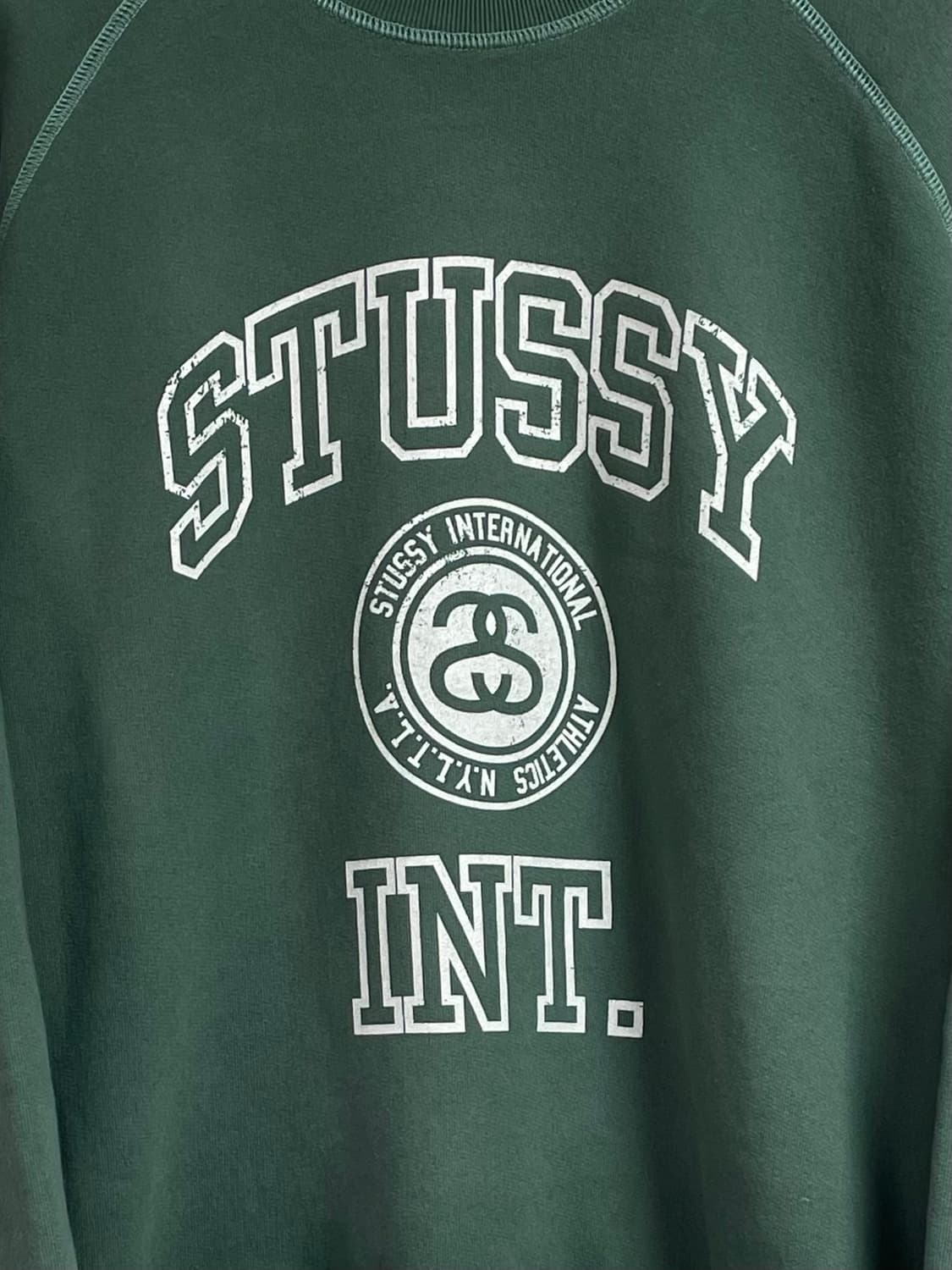 스투시 오버로크 바시티 크루넥 맨투맨 (on.202)  상품이미지2