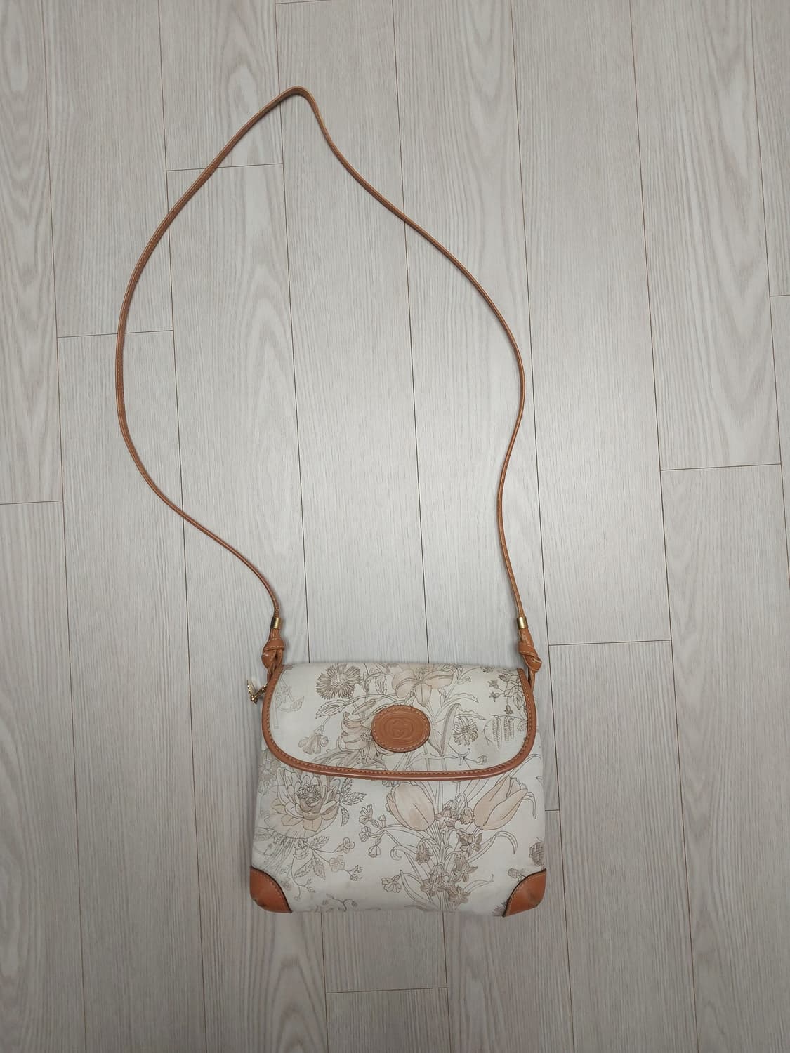 정품 구찌 빈티지 플로랄 캔버스 크로스백 상품이미지1