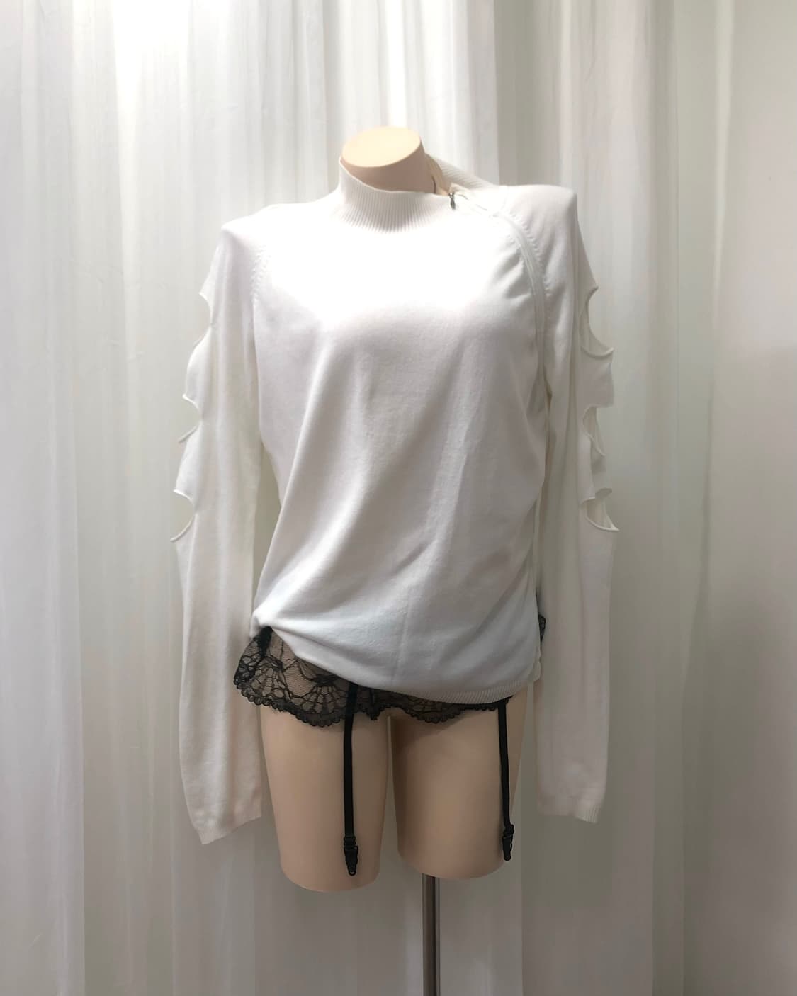 sleeve detail white unbalanced zip up  상품이미지3