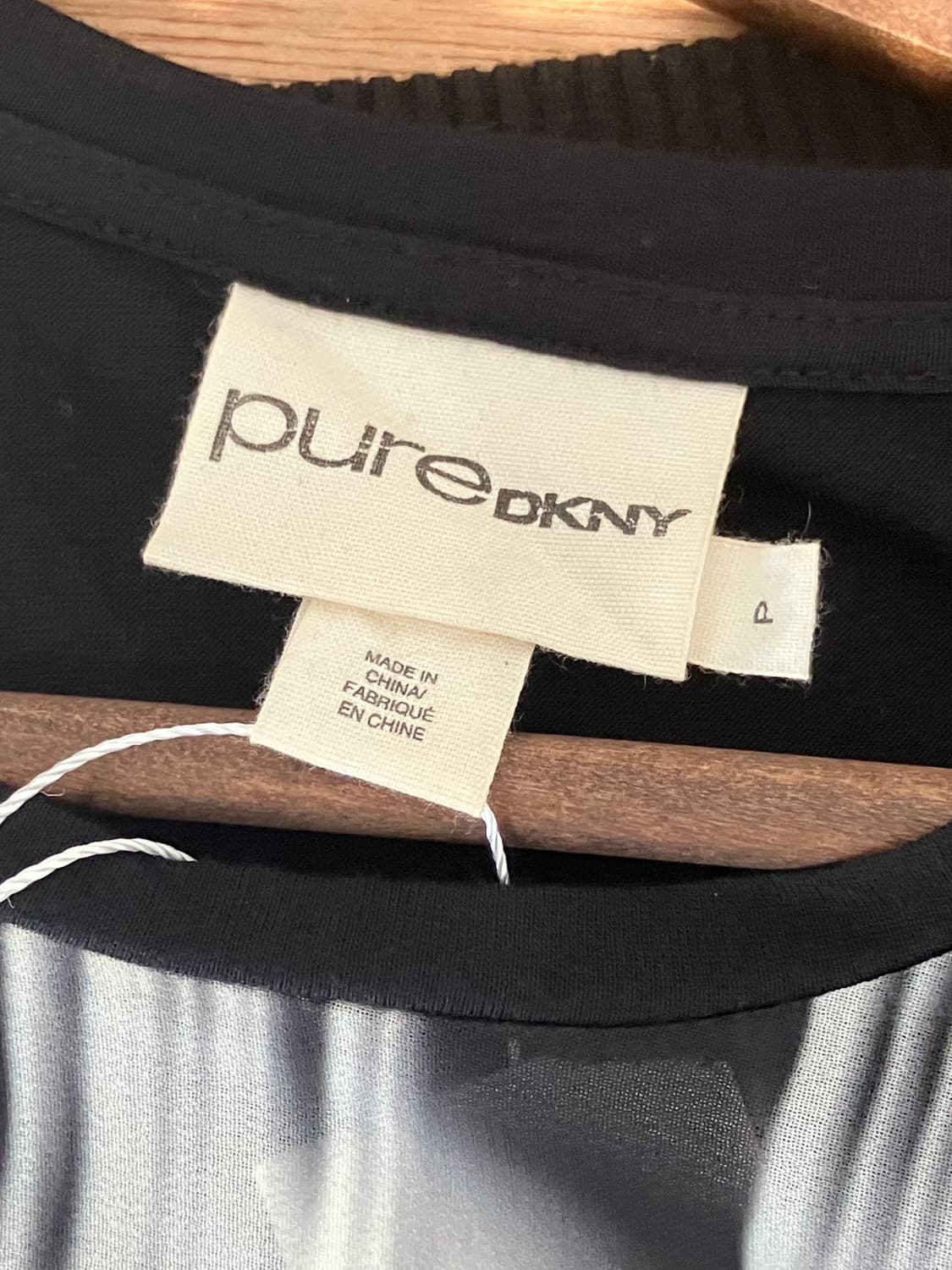 DKNY Pure 시어 슬리브리스 탑 상품이미지3