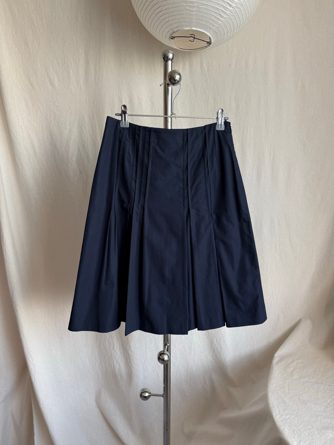 AKRIS punto Pleated Skirt 상품이미지1