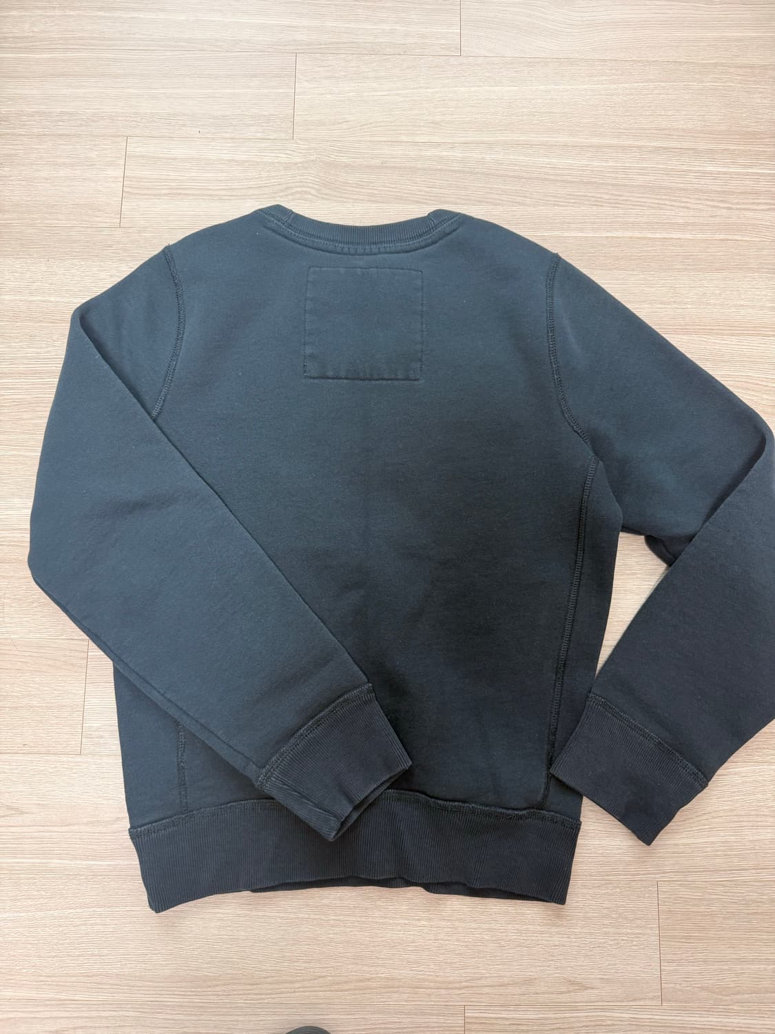 홀리스터 맨투맨 s 상품이미지3