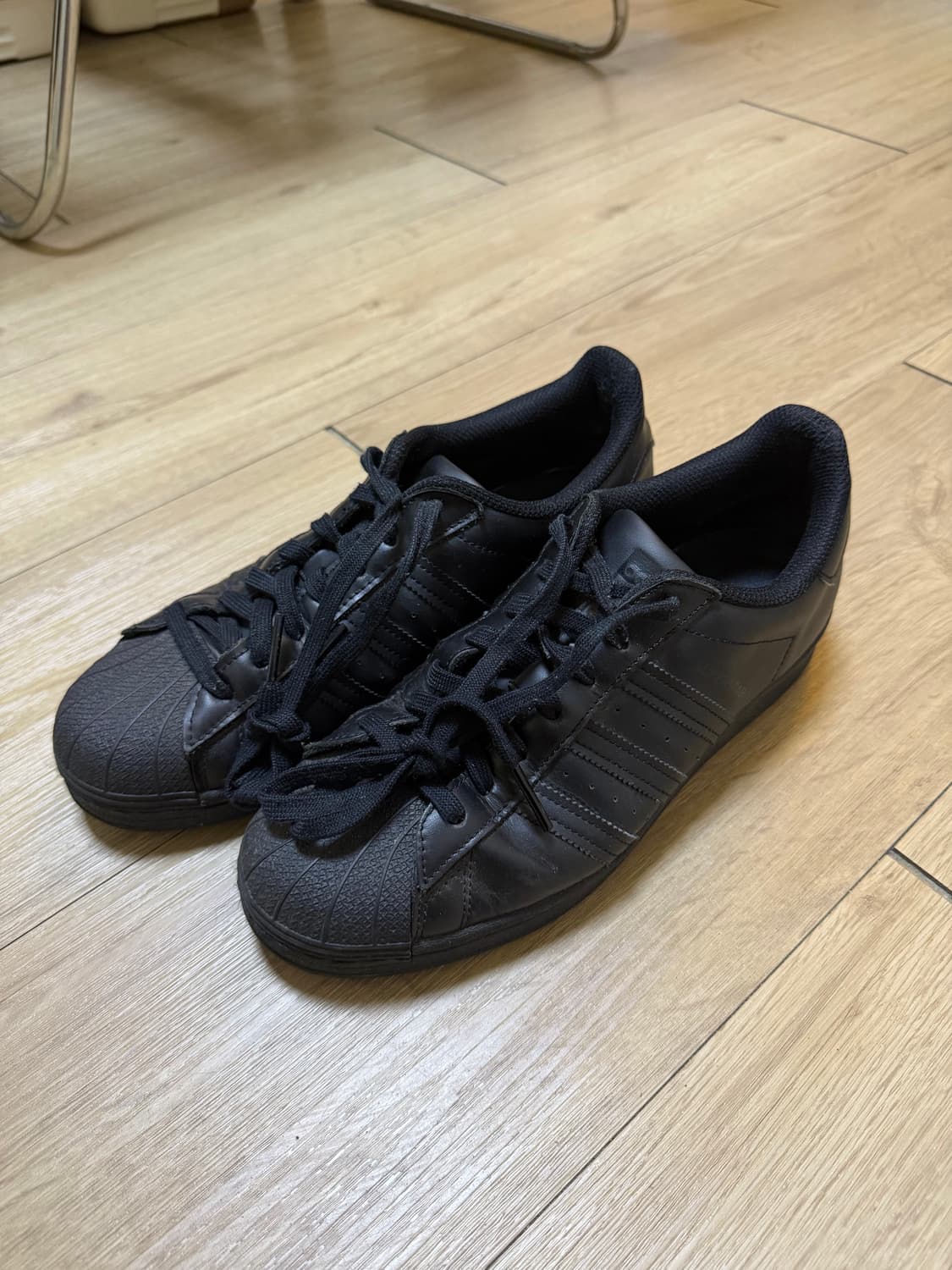 아디다스 슈퍼스타 블랙:블랙 상품이미지1