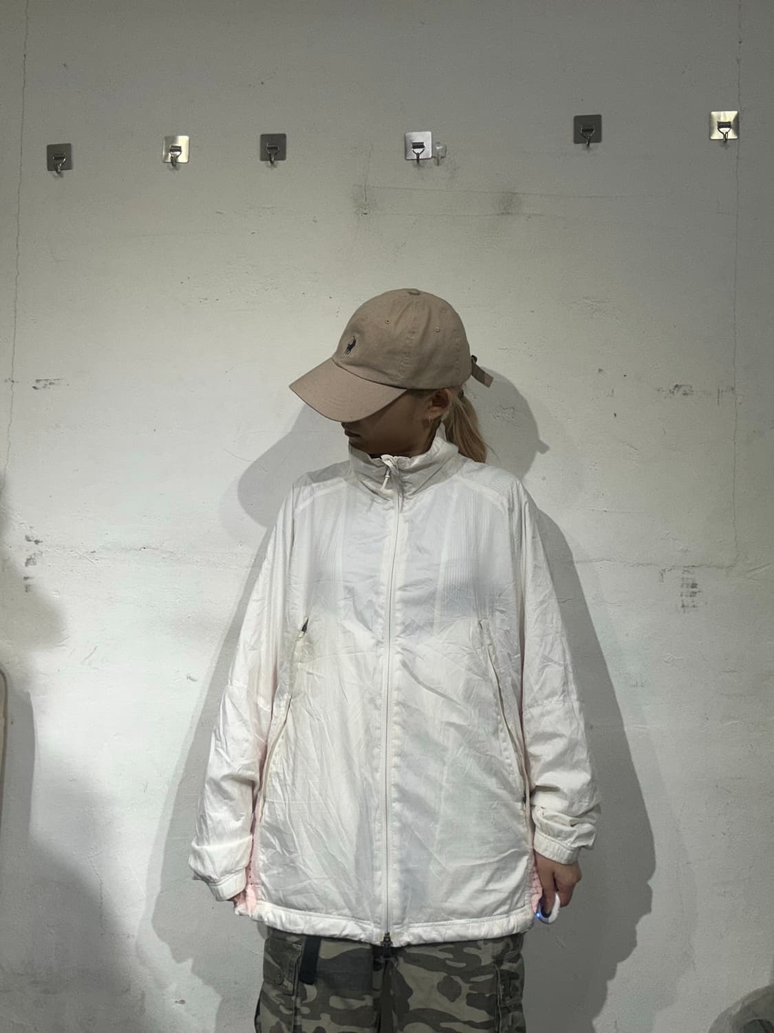 나이키 핑크 화이트 오버핏 바람막이 자켓 XL 상품이미지2