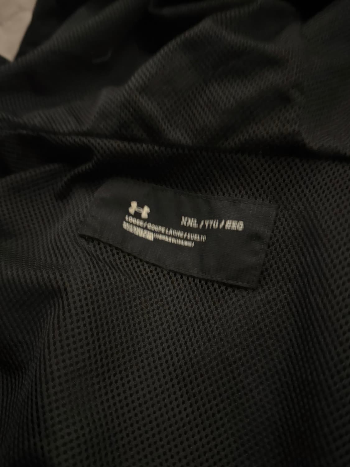 언더아머 바람막이  상품이미지2