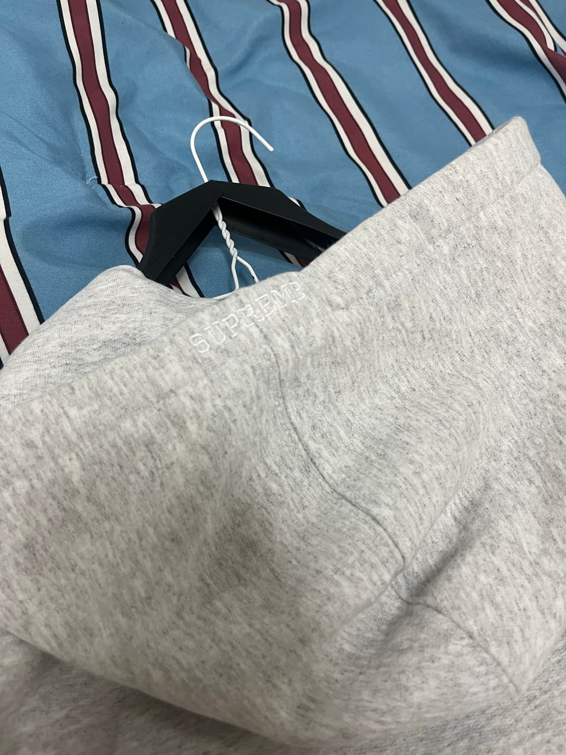 슈프림 s로고 후드집업 스웻  L 상품이미지5