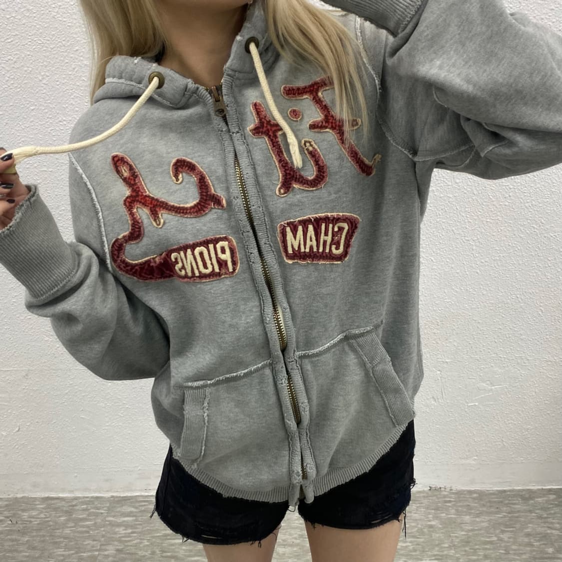 아베크롬비 와인 센터로고 그레이 후드집업 M 상품이미지1