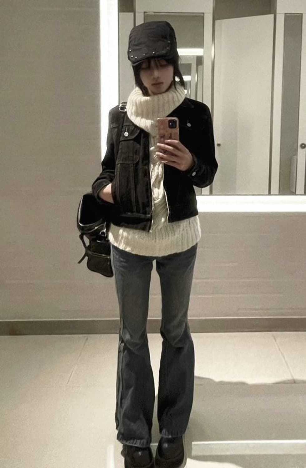 모리걸 아이보리 하이넥 터틀넥 니트 상품이미지2