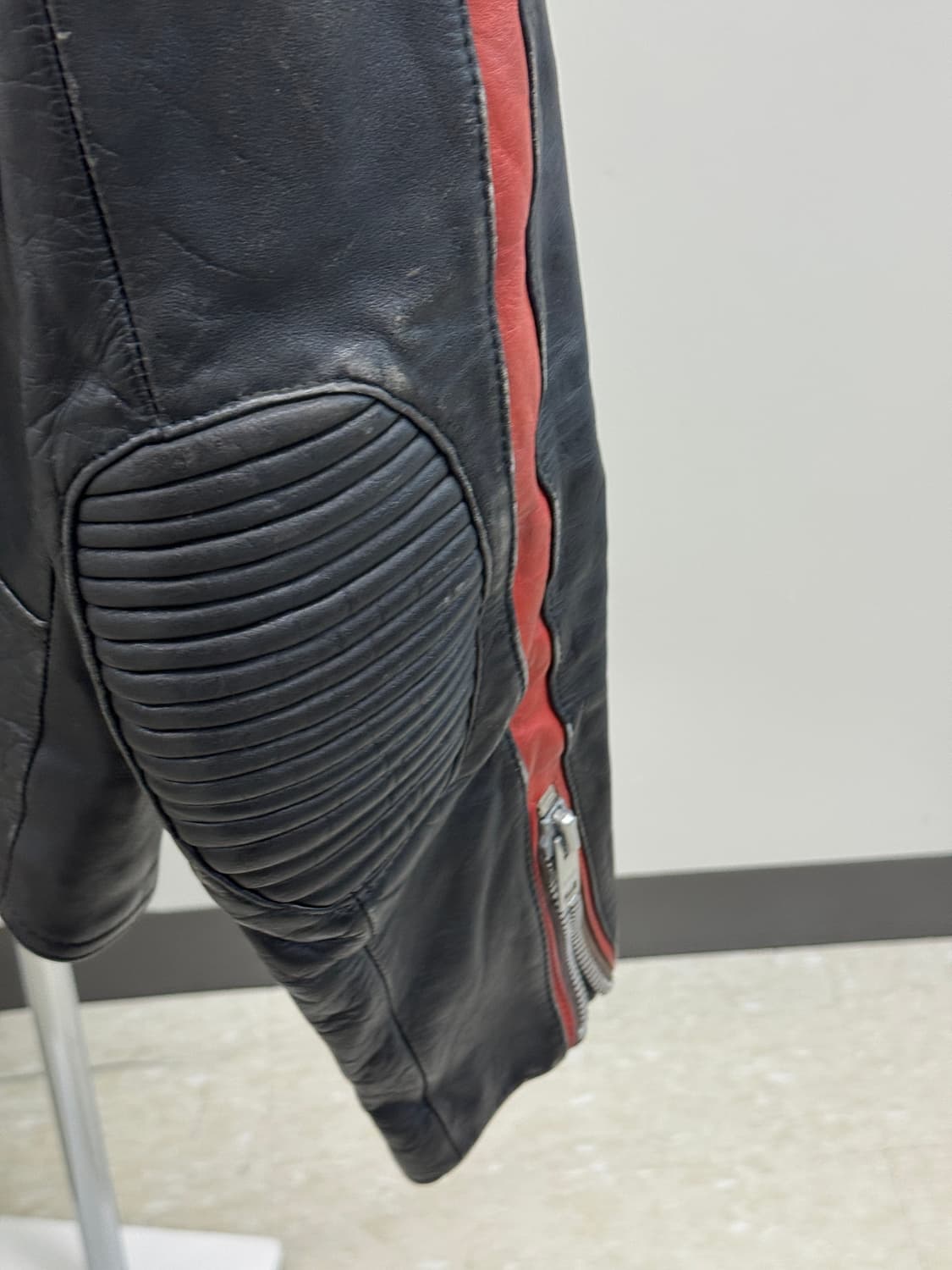 Wilhelm Krawehl 블랙 레드 가죽 라이더 자켓 상품이미지5