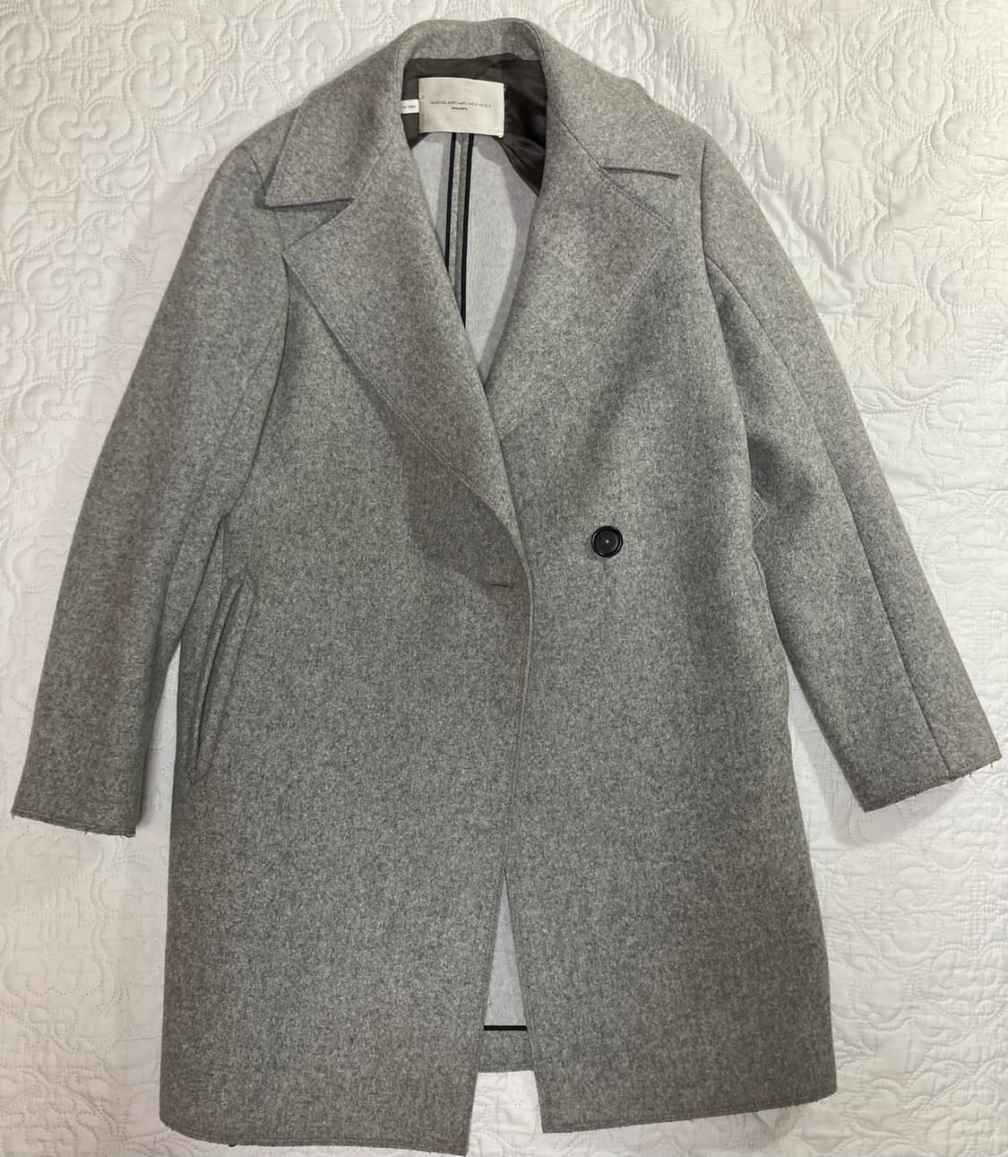 아퀼라노리몬디 코트 상품이미지1