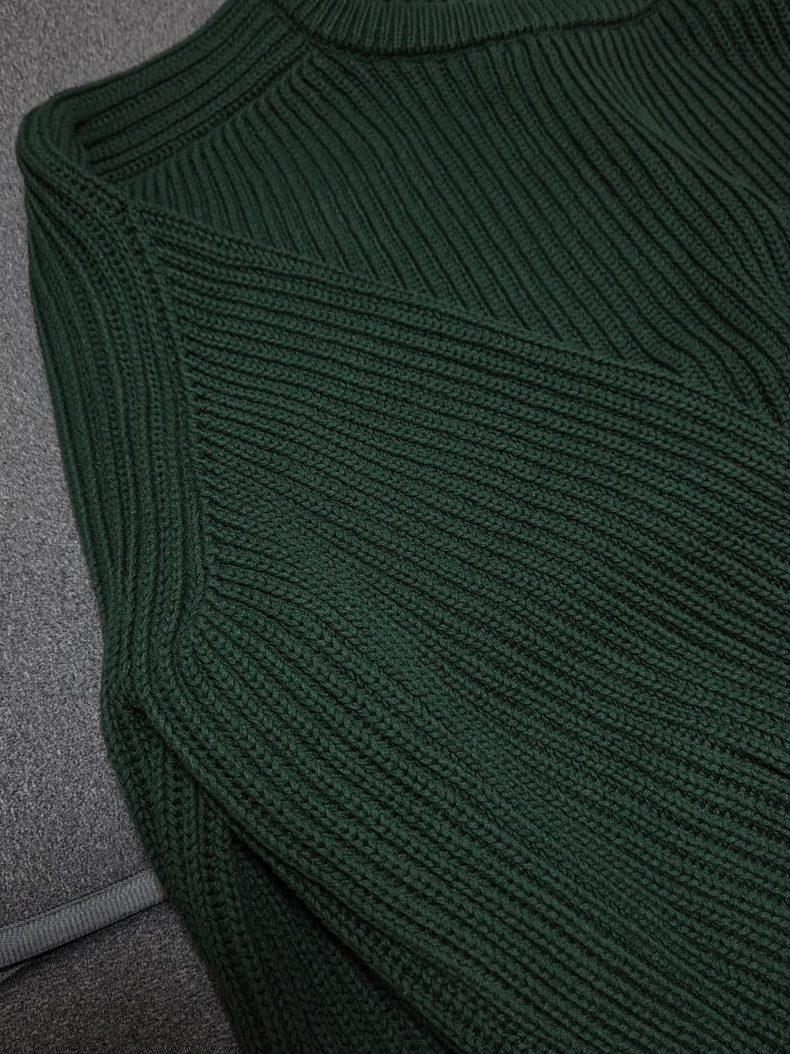 엘무드 딥그린 니트 44사이즈 상품이미지3